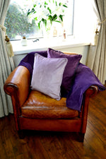 Charger l&#39;image dans la galerie, McAlister Textiles Matt Lilac Purple Velvet 43cm x 43cm Piped Cushion Sets Cushions and Covers 
