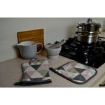 Charger l&#39;image dans la galerie, McAlister Textiles Vita Pink Cotton Print Single Oven Mitt Kitchen Accessories 
